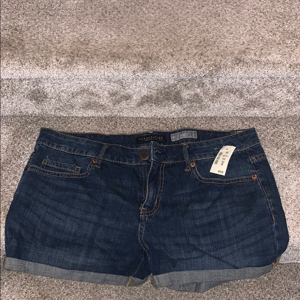 Aeropostales midi shorts